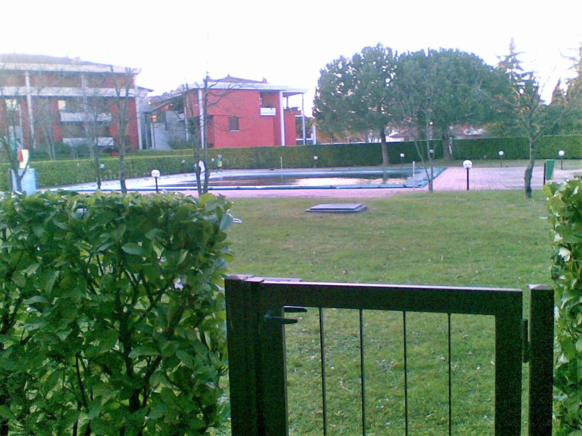 Apartamento Casa Gisela Desenzano del Garda Exterior foto