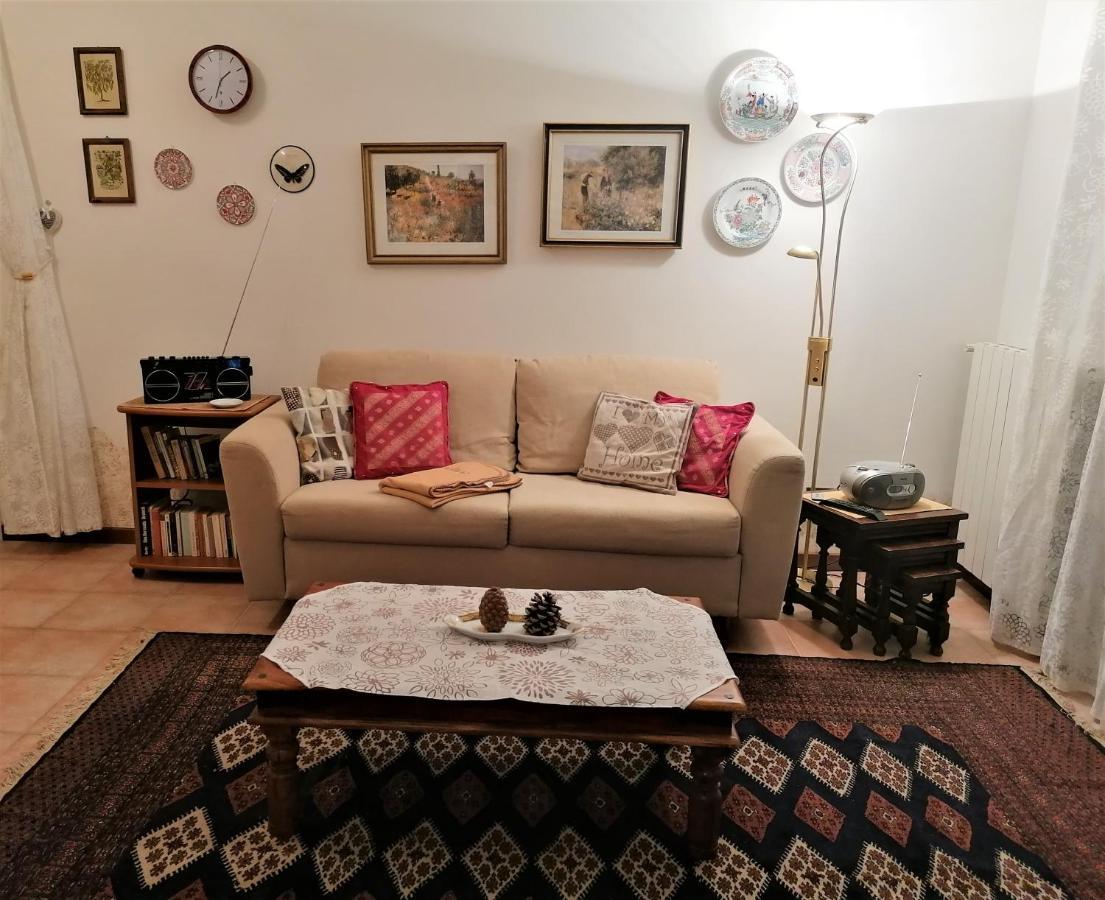 Apartamento Casa Gisela Desenzano del Garda Exterior foto