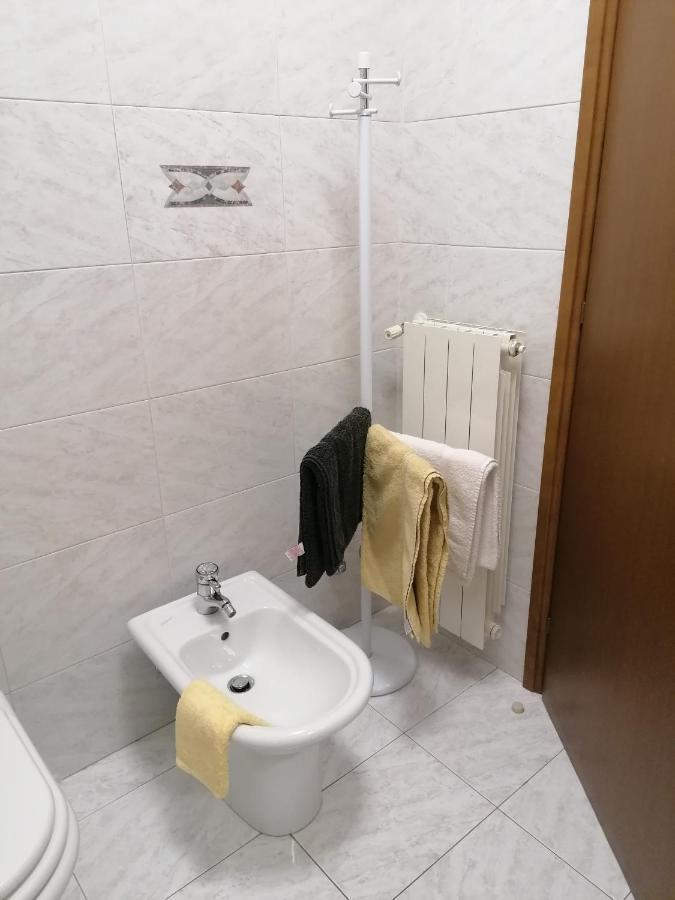 Apartamento Casa Gisela Desenzano del Garda Exterior foto